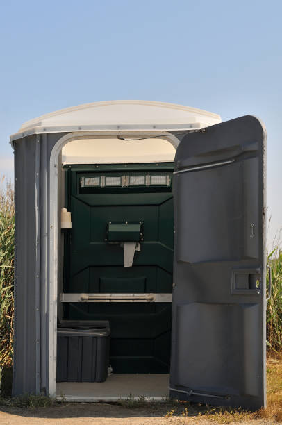 Affordable portable toilet rental in Davie, FL
